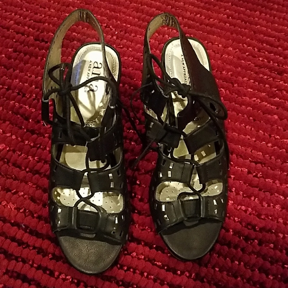 a.n.a New ladies shoe Ladies Shoe